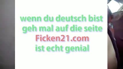 Boso sa FX gelbes panty w Gesicht